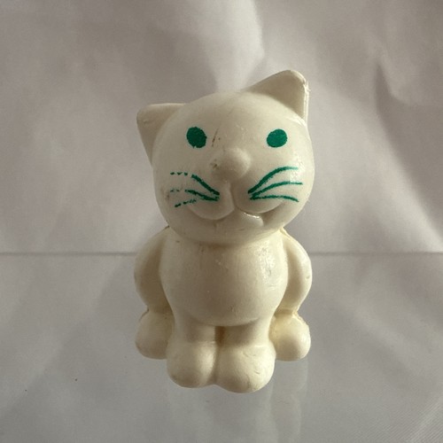 Catnip snowball white cat - snowball,