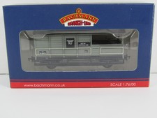 BACHMANN 33-306B - 20 TON TOAD BRAKE VAN - BR GREY - VG BOXED CON - OO SCALE