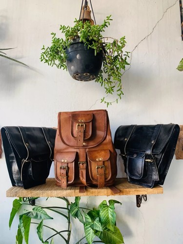Goat leather motorcycle saddle - leather,
