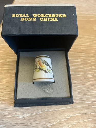 Royal worcester bird - worcester,