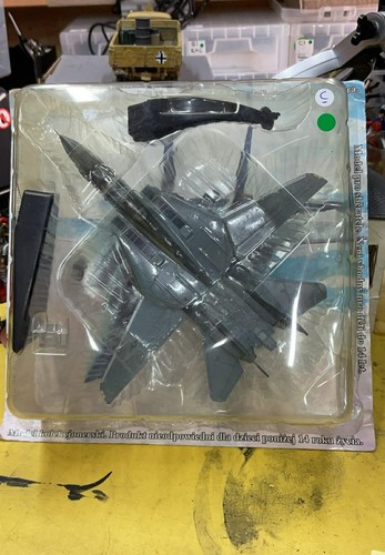 Diecast - del, prado)