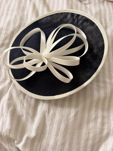Navy blue white sinamay - blue,