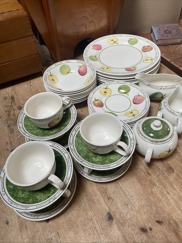 Royal stafford apple dinner - stafford,