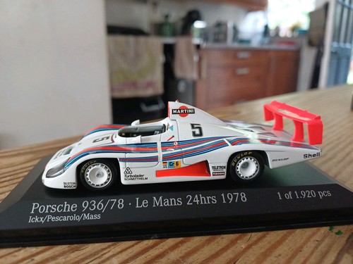 Minichamps 430 786905 - , mans