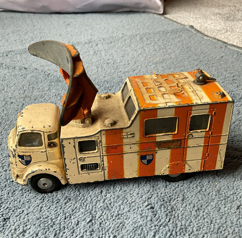 Dinky bedford mobile - dinky, radar