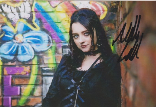 Mollie gallagher hand - mollie,
