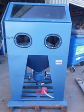 REDUCED MCR 101 PRESSURE BLAST CABINET & EXTRACTOR SAND GRIT SHOT BEAD BLASTING