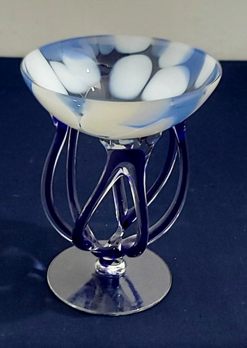 Unusual very fine quality art - fine,
