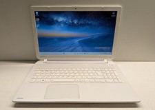 TOSHIBA SATELLITE L50-B 15.6"