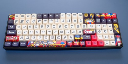 Iqunix f97 graffiti diary rgb - iqunix,