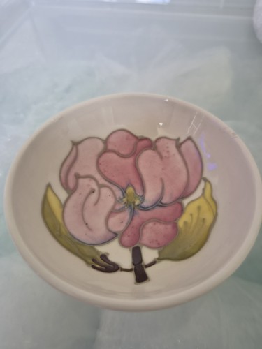Moorcroft pottery pedestal - moorcroft,
