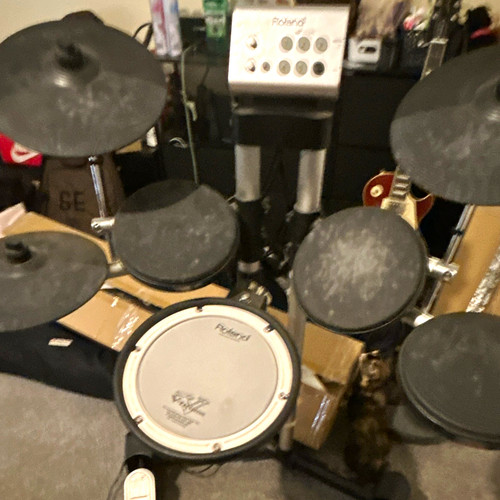 Roland digital electronic - roland,