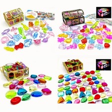 Diamond Set With Treasure