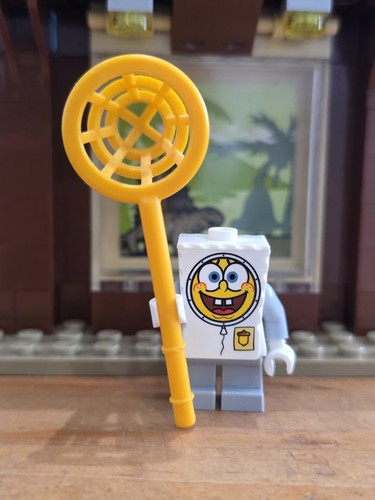 348 lego minifigures - 348.,