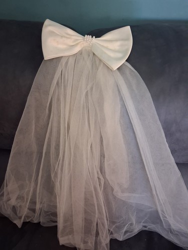 Ivory tier elbow length - 2,