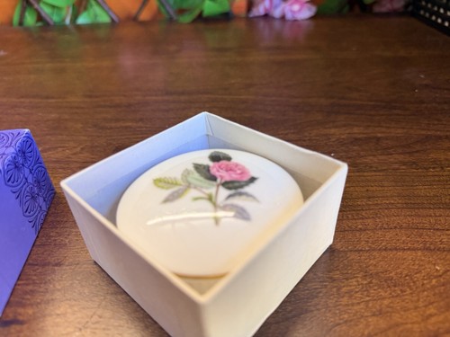 Vintage wedgwood hathaway rose - vintage,