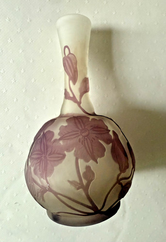 Galle cameo vase - with, flowers