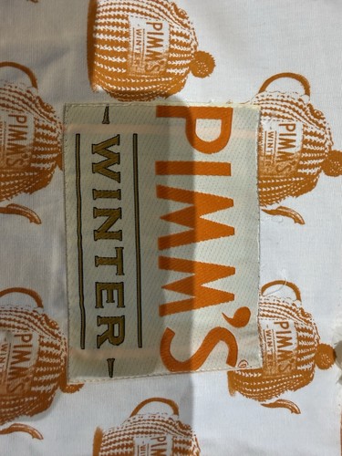 Pimm winter tea - tea, apron