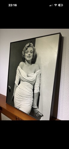 Large framed black white - large,