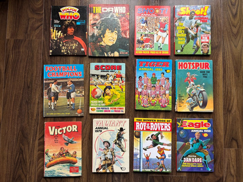 Annuals 1970s 1980s football - 1970s, -1980s