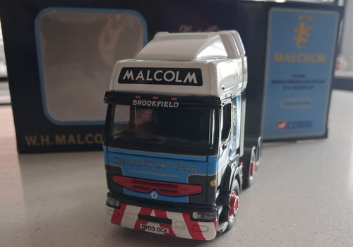 Corgi modern truck - corgi,