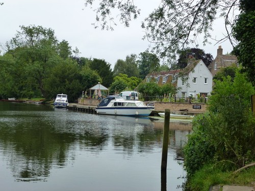 Photo river cruisers in - a1,