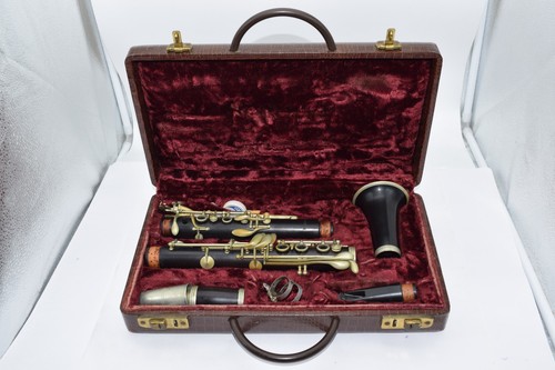Vintage henri vella wooden - henri,