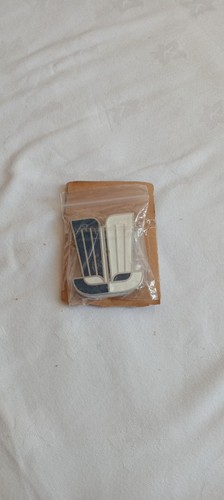 Standard triumph badge brand - badge,