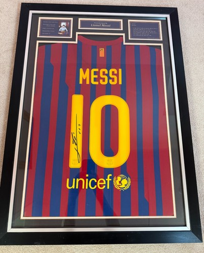 Signed messi barcelona - messi,