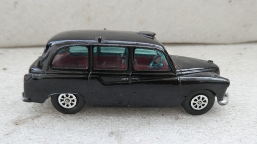 Corgi toys made - made, austin