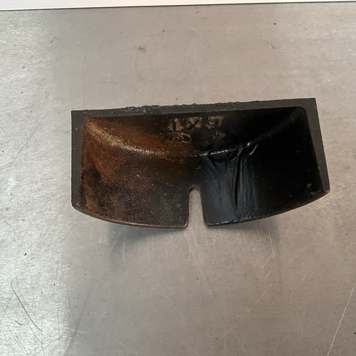 Cast iron gutter half - cast,
