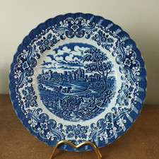 Vintage British Anchor / Hostess "Olde Country Castles" Dinner Plate, 26cm