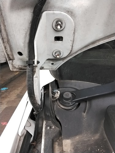 Bonnet hinge ford focus mk3 - rh,