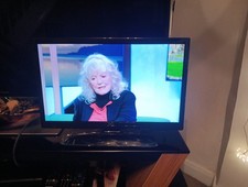 Cello C1920FM 19-inch  LED TV with Built-In DVD Player, HDMI, and USB