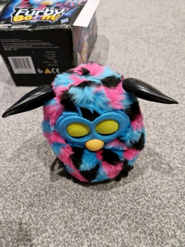 Furby boom geometric - geometric, fur