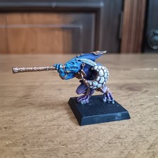 Warhammer Lizardmen Skink Chief with Blowpipe and Shield Metal Oop