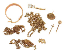 9ct Yellow Gold 4.77g Scrap Jewellery Bundle Spares & Repairs Chains Earrings