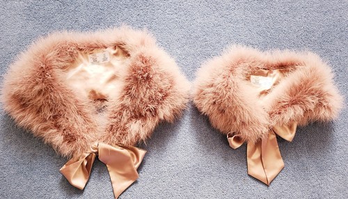 Mother and daughter - and, fur