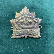 Canadian Forces Collar Badge