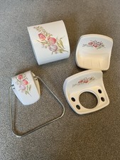 Vintage Gilac French Bathroom