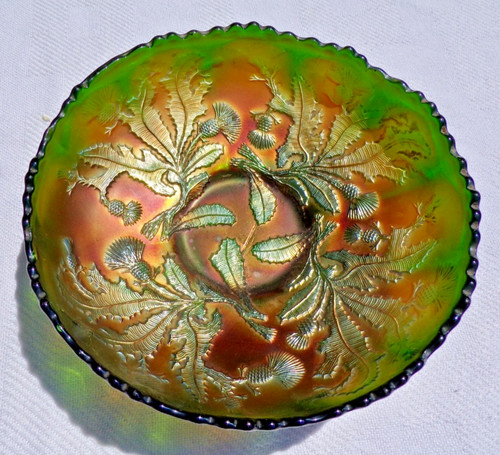 Antique fenton green carnival - green,