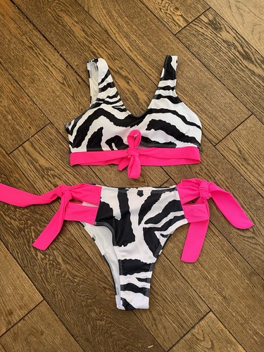 Black white zebra - &,