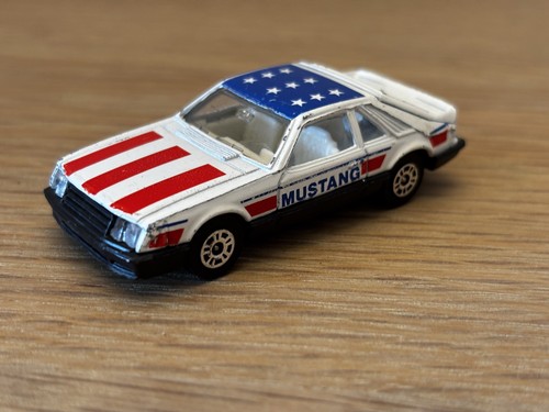 Corgi juniors ford - juniors,