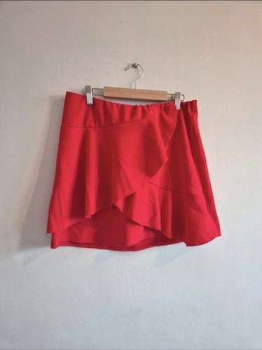 Atmosphere asymmetric red - atmosphere,