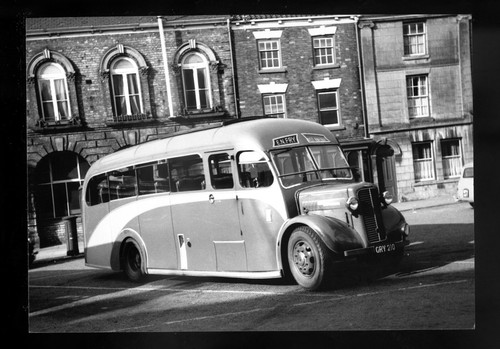 Tm3057 fry coach - -,