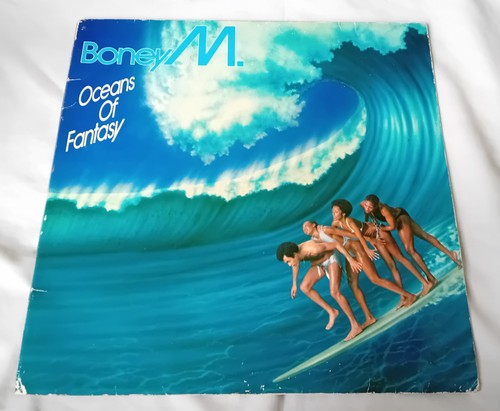 Boney oceans of fantasy - -,