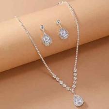 Elegant Necklace and Earring