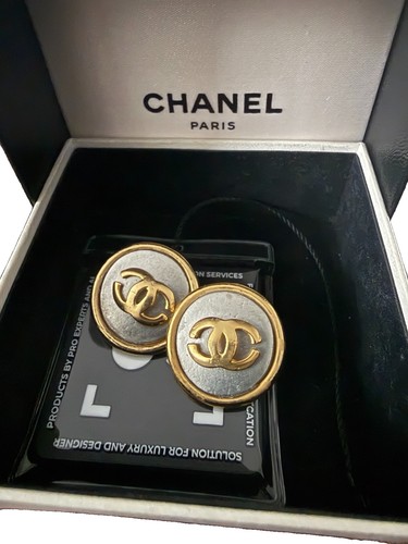 Authentic chanel vintage - chanel,