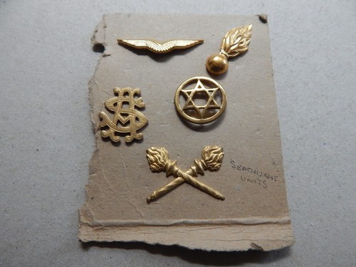 Belgian army badges - army, bo