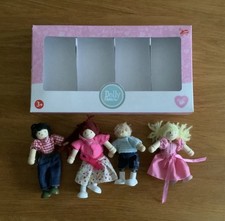 Le Toy Van Dolly Family Boxed Set